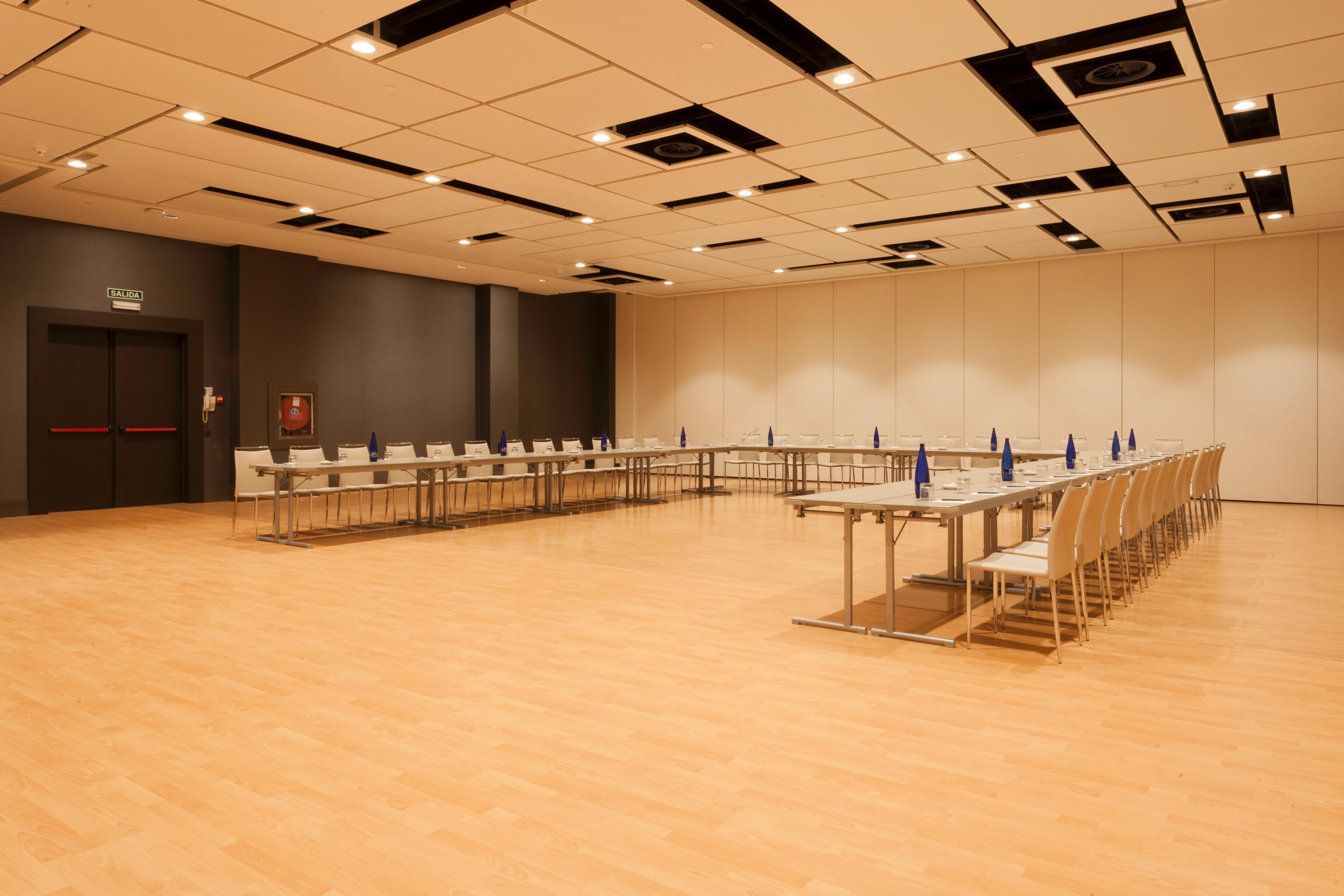 Madrid Marriott Auditorium Hotel & Conference Center Bagian luar foto