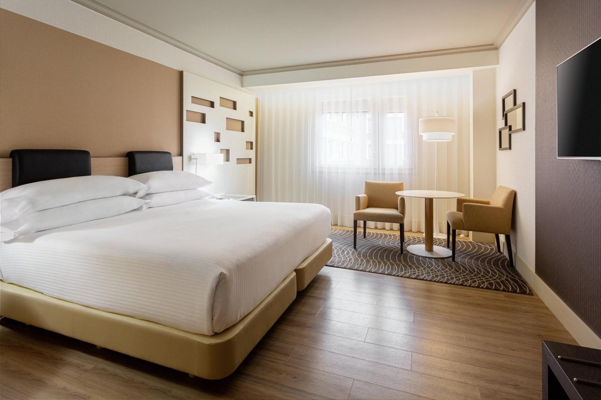 Madrid Marriott Auditorium Hotel & Conference Center Bagian luar foto