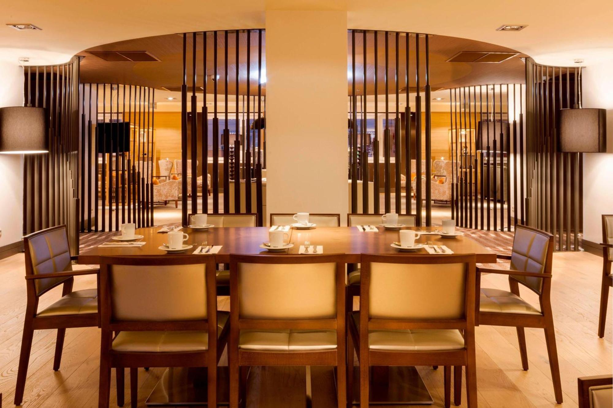 Madrid Marriott Auditorium Hotel & Conference Center Bagian luar foto