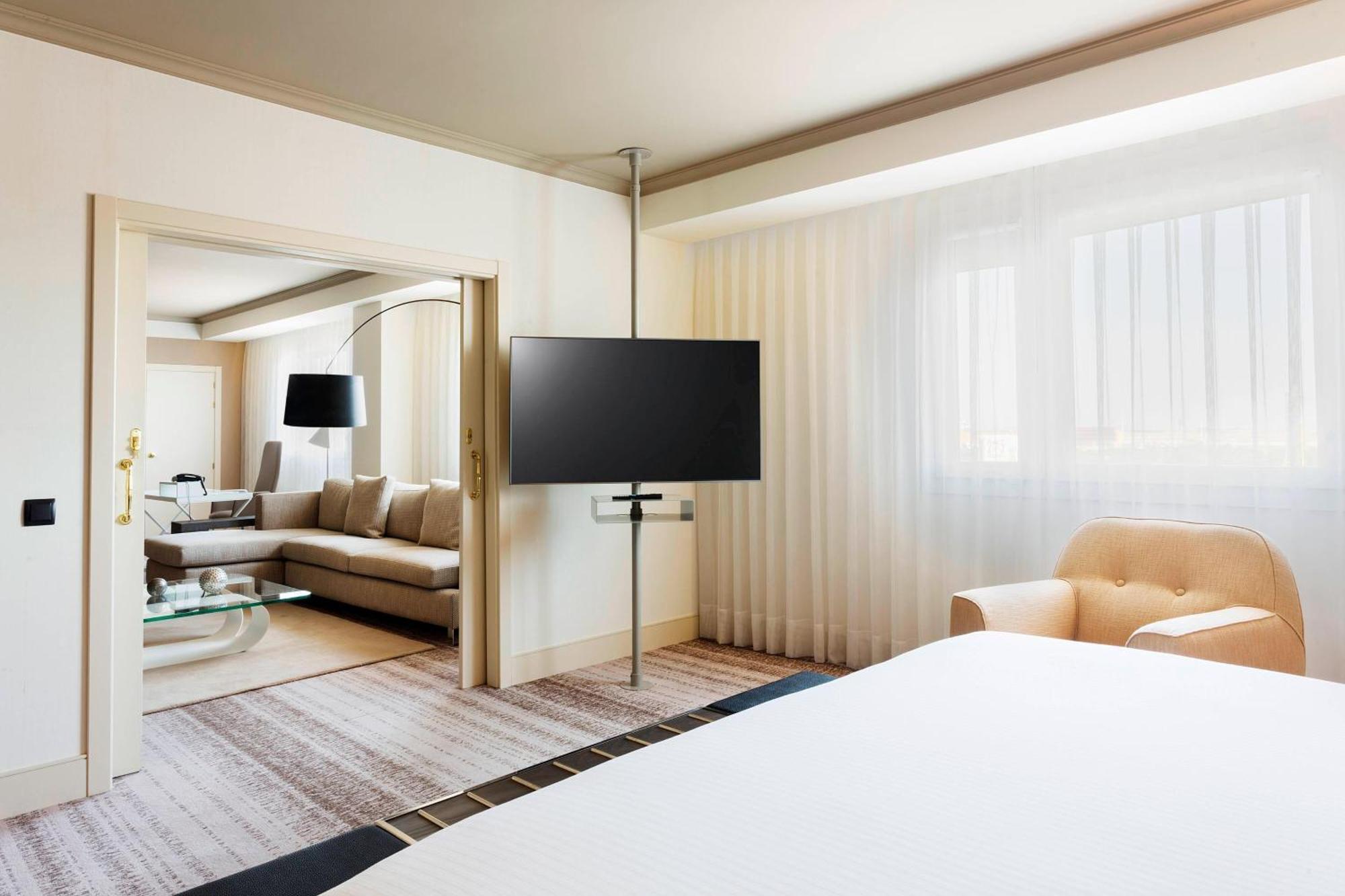 Madrid Marriott Auditorium Hotel & Conference Center Bagian luar foto